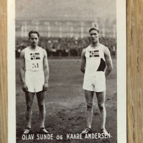 Olav Sunde Kaare Andersen spyd sigarettkort fra ca 1930 Tiedemanns Tobak!