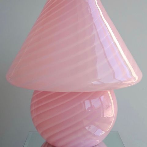 Vintage Murano sopplampe i rosa