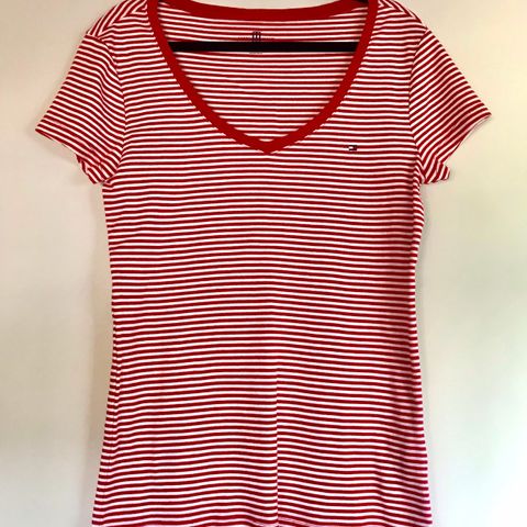 Ralph Lauren - Calvin Klein - Tommy Hilfiger - topper - t-shirt - kjole -genser