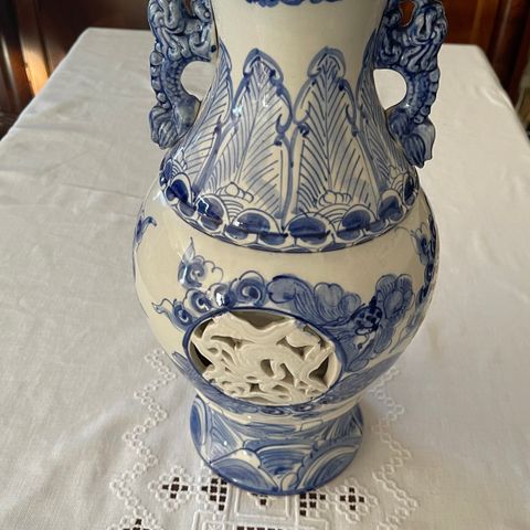 Fin Vase/urne
