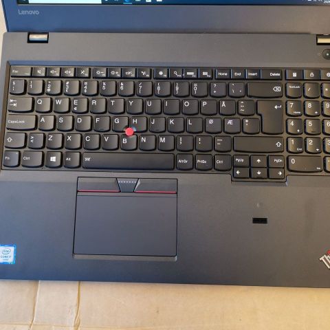 Kraftig  ThinkPad P50s, i7,  12G 16 RAM, 256GB SSD. NVIDIA grafikk 2GB, IPS , 4G