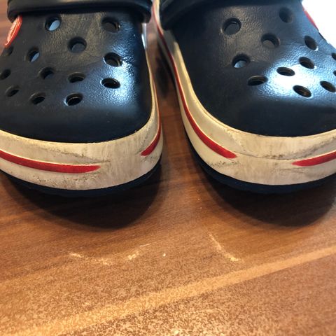 Crocs- str 25 /8-9