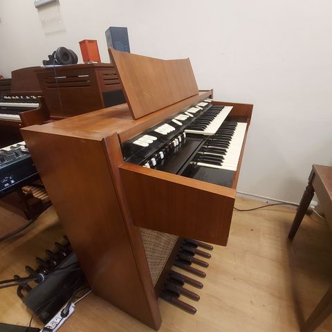 Hammond M100 tonehjulsorgel - "Liten B3", 1 års garanti.