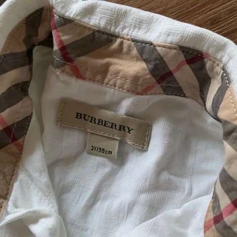 Burberry skjorte