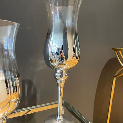 Lysestake i glass med sølvdetaljer 13x45cm