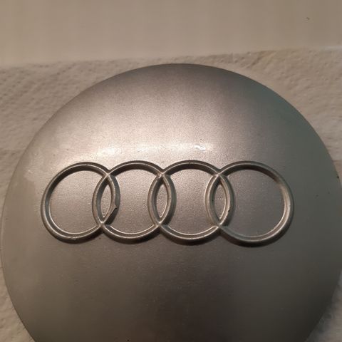 Navdeksler til Audi alufelger