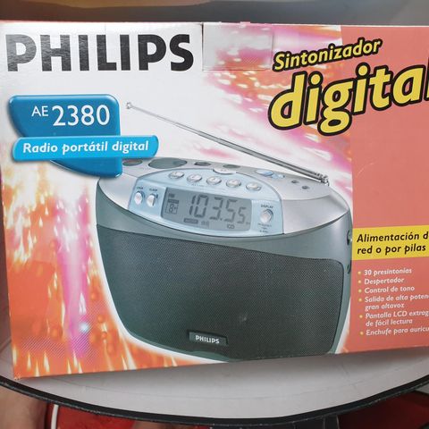 PHILIPS digital radio med klokke