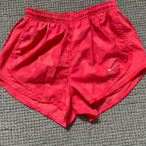 Nike Dri-Fit shorts, strl. XS, som ny