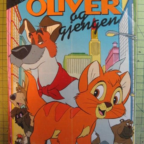 Disneys - Oliver og gjengen - Se bilde.