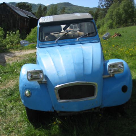 citroen 2cv 6 1974 deler vurderes selges (ikke bil)