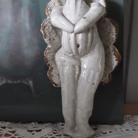 Keramikk figur