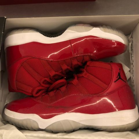 AIR JORDAN 11  ‘WIN LIKE 96’