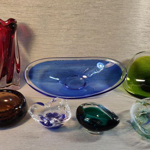 Diverse vintage glass