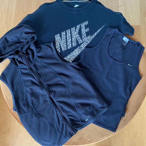 Nike t-shirt/vest/singlet sort str. S