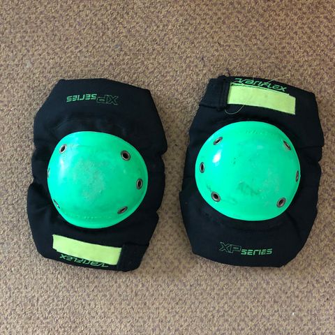 Old school skateboard knee pads