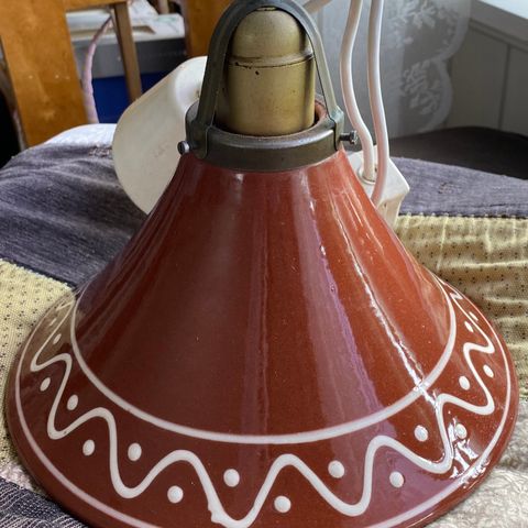 Nydelig eldre taklampe keramikk