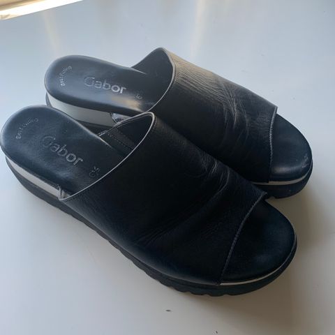 Svarte Gabor sandaler 