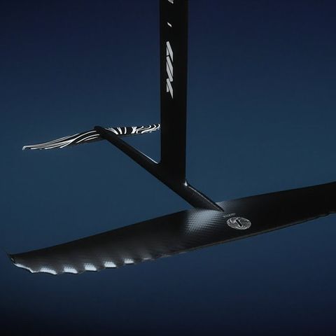 Den mye omtalte Kujira 1210 fra Takuma - TIL SALGS NÅ!! Foil kitefoil wingfoil