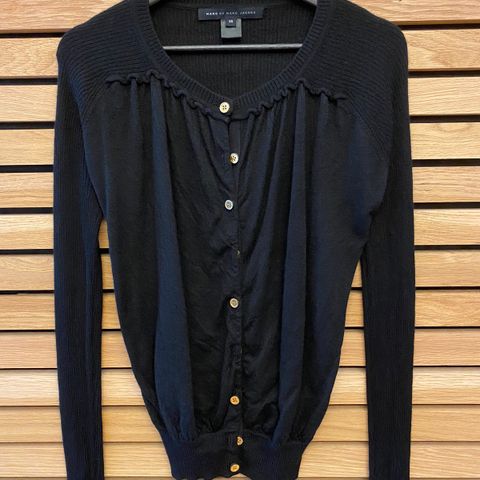 Marc by Marc Jacobs cardigan sort med gullknapper