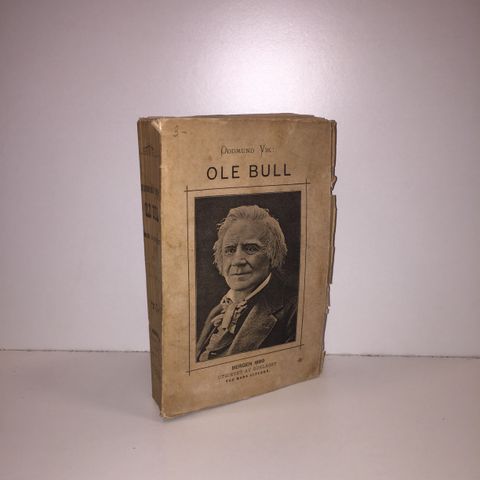 Ole Bull. Med 9 bilæte - Oddmund Vik. 1890