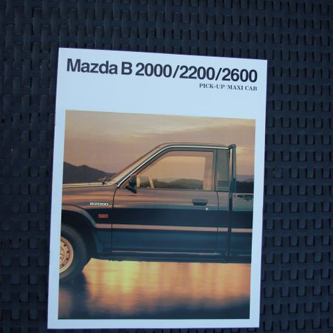 BROSJYRE MAZDA PICK-UP