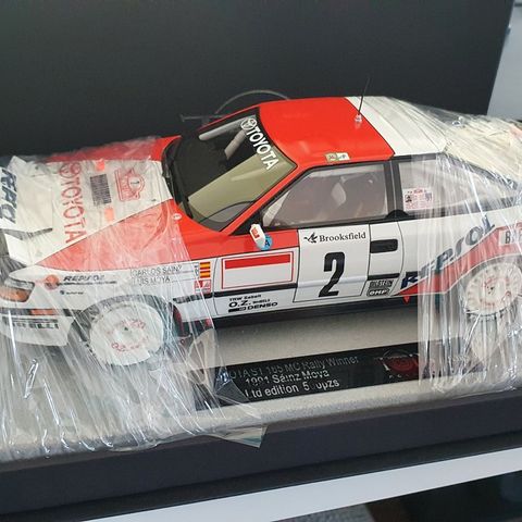 1:18 Top Marques Toyota ST 165 MC Rally Winner 1991 (Carlos Sainz)