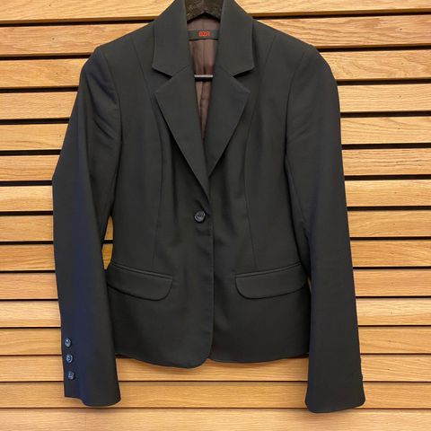 BZR blazer sort