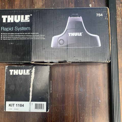 Thule komplett takstativ 754