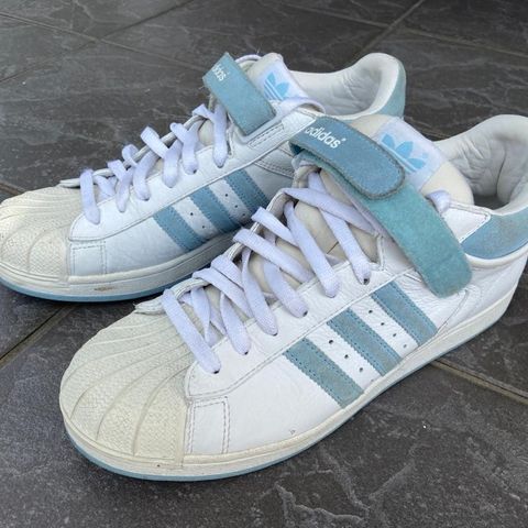 Adidas sneakers, str 44 2/3