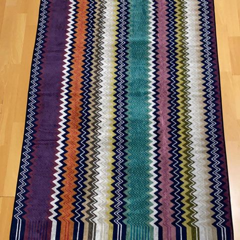 Badehåndkle fra Missoni Home Taylor, 100 x 150 cm. Ubrukte!