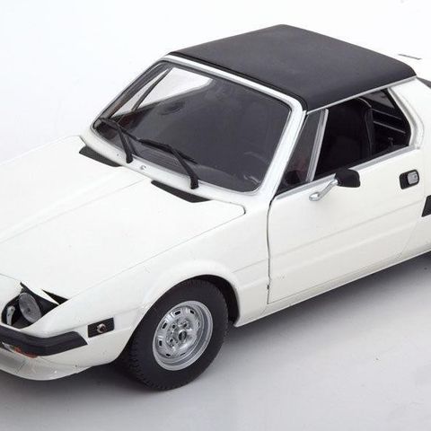 1:18 Fiat X1/9 1974 Minichamps