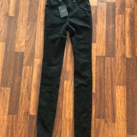 Dr Denim plenty jeans størrelse XS