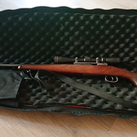 Stiga jaktrifle M/Leupold kikkertsikte