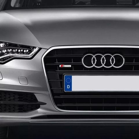 Orginal aluminium logo Audi  S line 3D Emblem frontgril til Alle type Audi biler