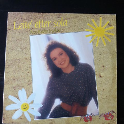 Åse-Karin Hjelen • Leite' Etter Sola