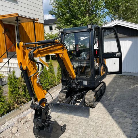 UTLEIE AV Minigraver 1.8 tonn 1299,- pr dag + MVA