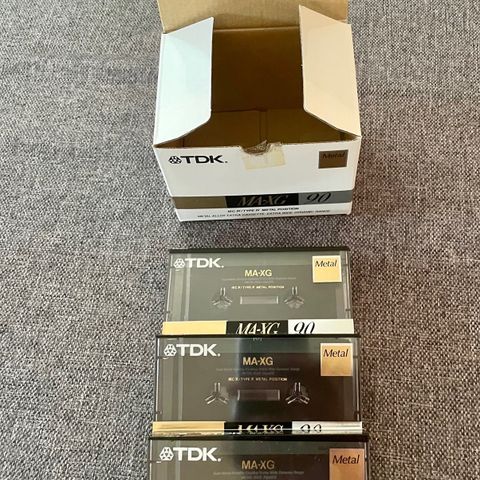 TDK MA-XG90 metal Type 4 kassetter selges