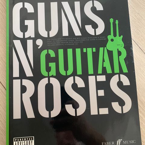 Guns n roses guitar (med cd)