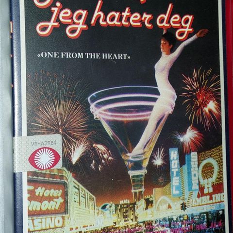 2 VHS BIG BOX.ELSKEDE,JEG HATER DEG.