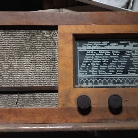 Gammel Radio