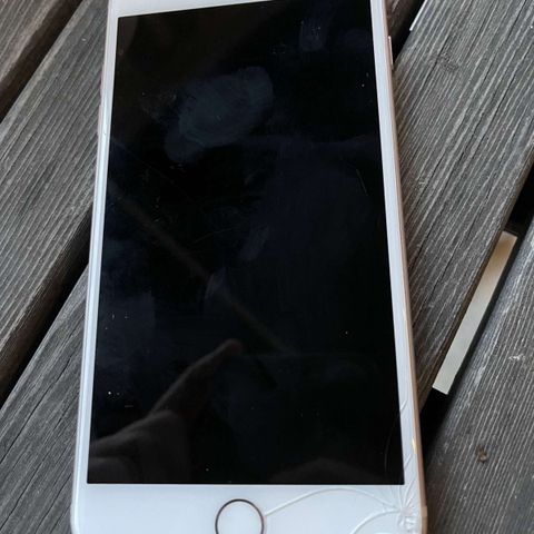 BILLIG IPhone 8pluss med 256GB!