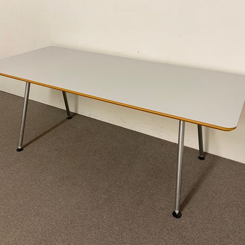 1 stk Skandiform, møtebord - konferansebord - (180x80 cm)- BRUKTE MØBLER