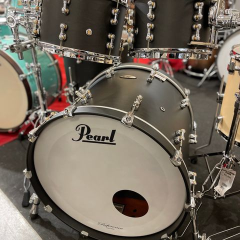 Outlet: Pearl Reference Pure shellpack i Matte Black finish