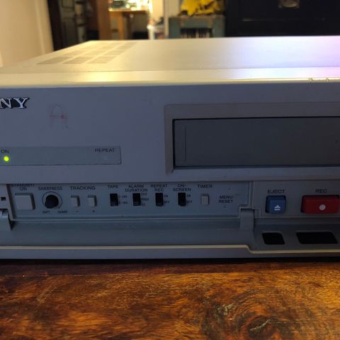 Sony VHS SVT-L230P