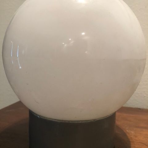 Ifø Electric globe Lampe