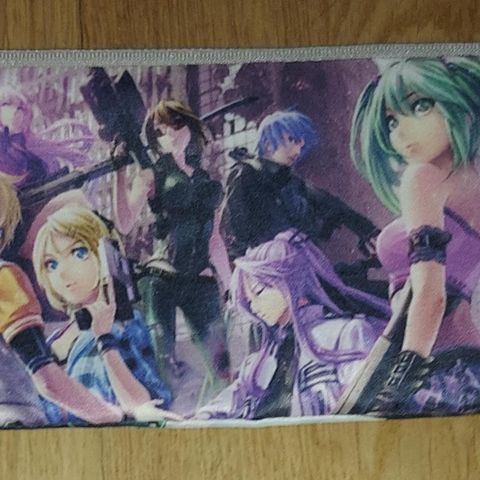 Vocaloid anime penal og myntbag selges samlet!
