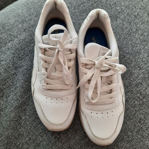 Reebok sko str 38