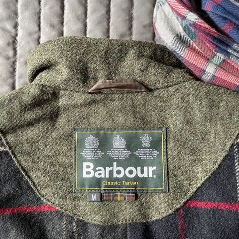 Barbour Ogston Waxed Jacket, Olive;  i størrelse Medium