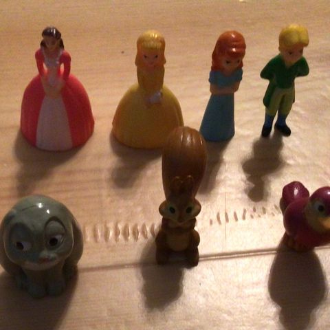 Disney Sofia The First Zaini samlefigurer fra sjokoladeegg