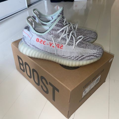 Adidas Yeezy Boost 350 V2 Blue Tint